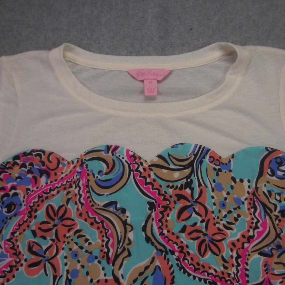 Lilly Pulitzer Blouse Womens XS Blue Paisley Floral Silk Blend Short Sleeve - Picture 2 of 14